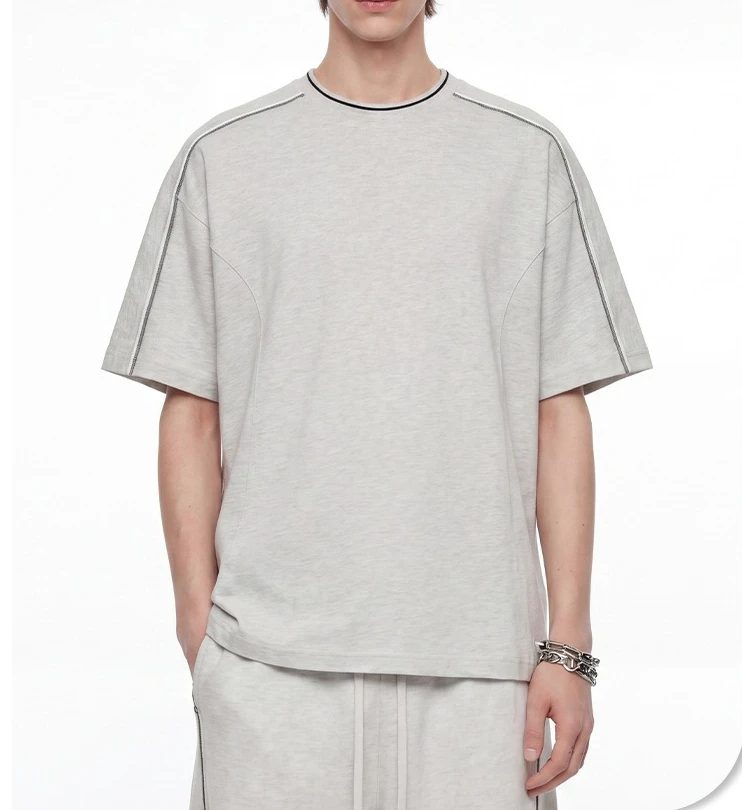 2026 Summer New Bright Line Contrasting Color Splicing Thread Neck Pure Cotton T-shirt Men's Shoulder Three-dimensional