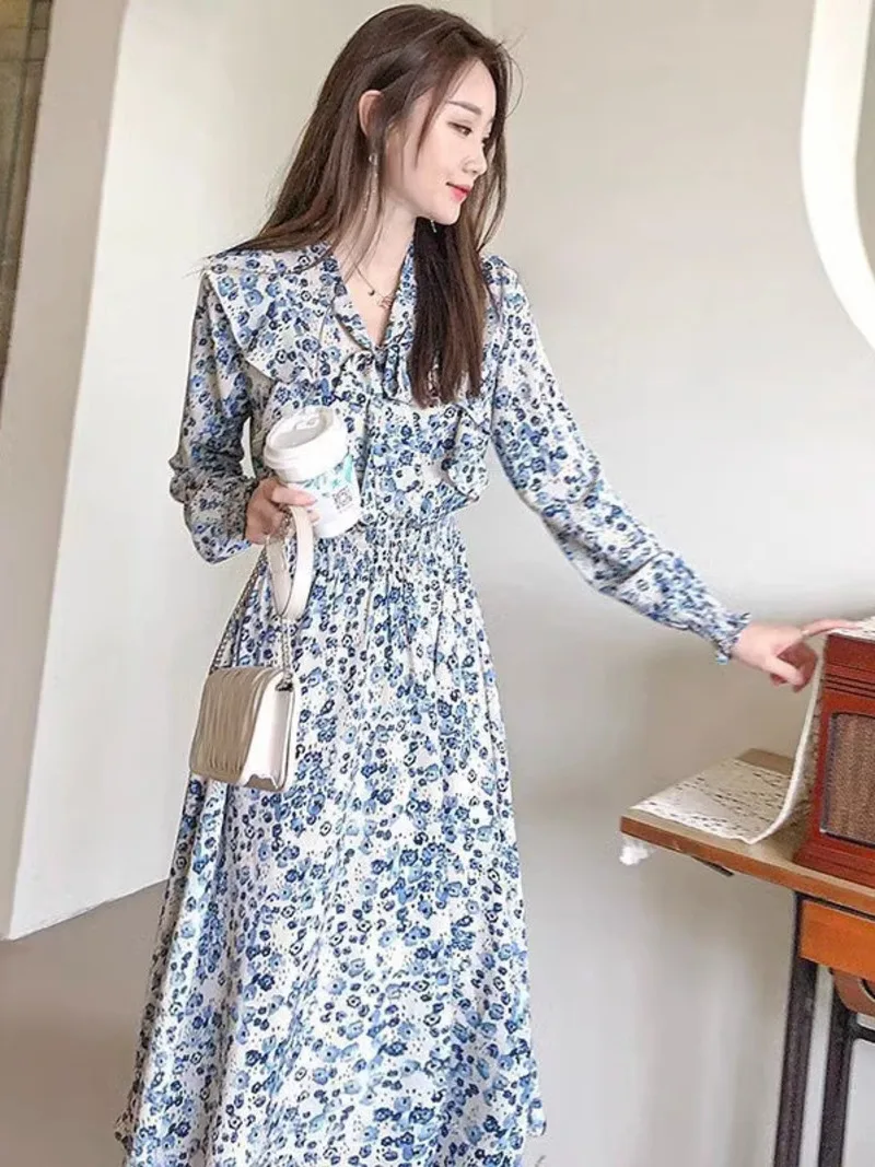 

Light Korean silk long dress for autumn 2024 new women's western-style outfit with super fairy slimming French long dress VUAQ