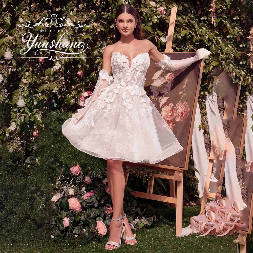 

Yunshang Customized Strapless 3DFloral Lace Mini Wedding Dress Gloves Tulle Bridal Gown Elegant Romantic Garden Wedding Part