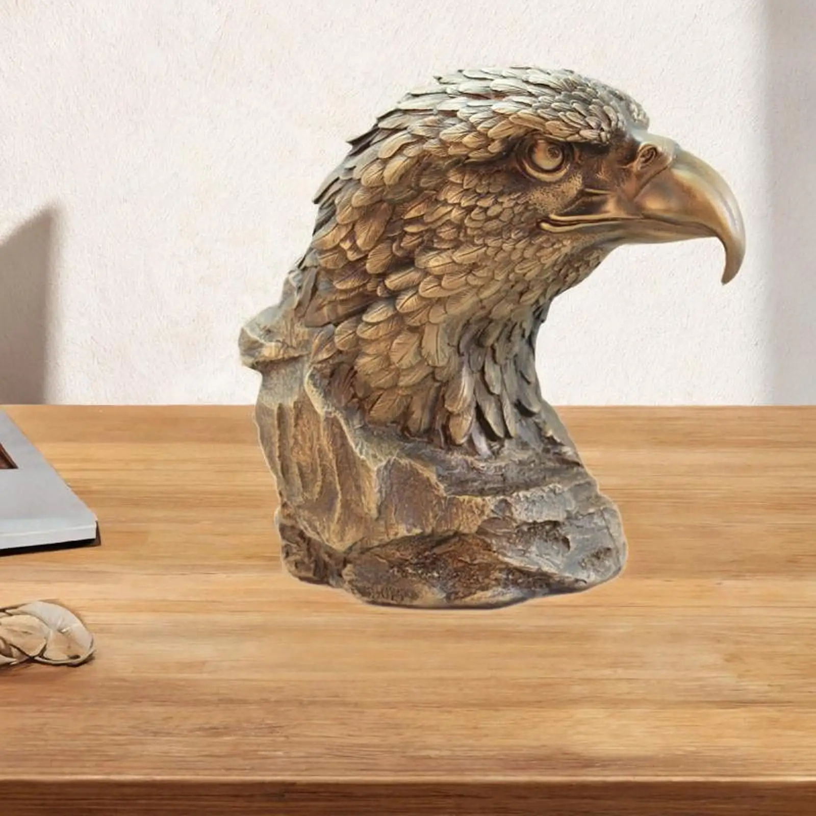 

Eagle Head Statue Decorative Figurine Collection, Desktop Ornament, Animal Sculpture for Living Room Shelf Desk Decoration