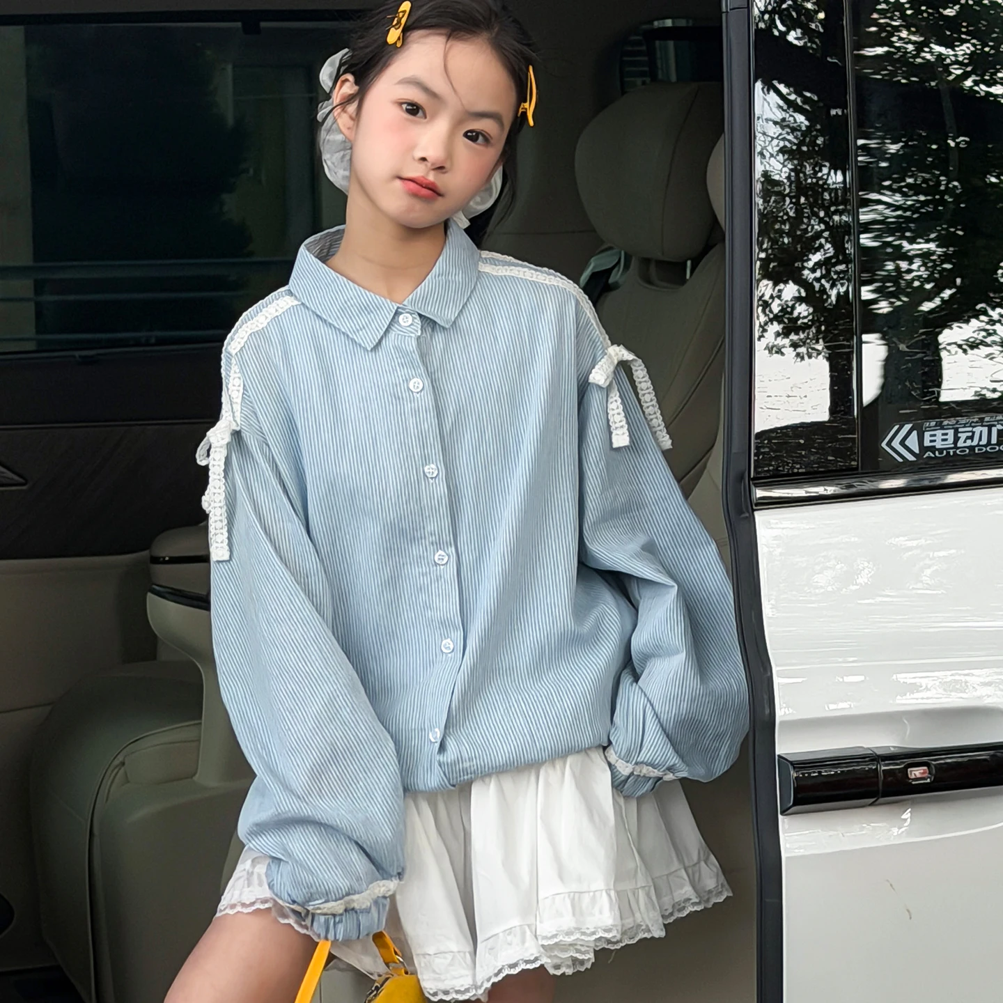 Girls' outerwear girls' spring clothes Korean children's clothes unique and beautiful shirts for girls in spring and autumn