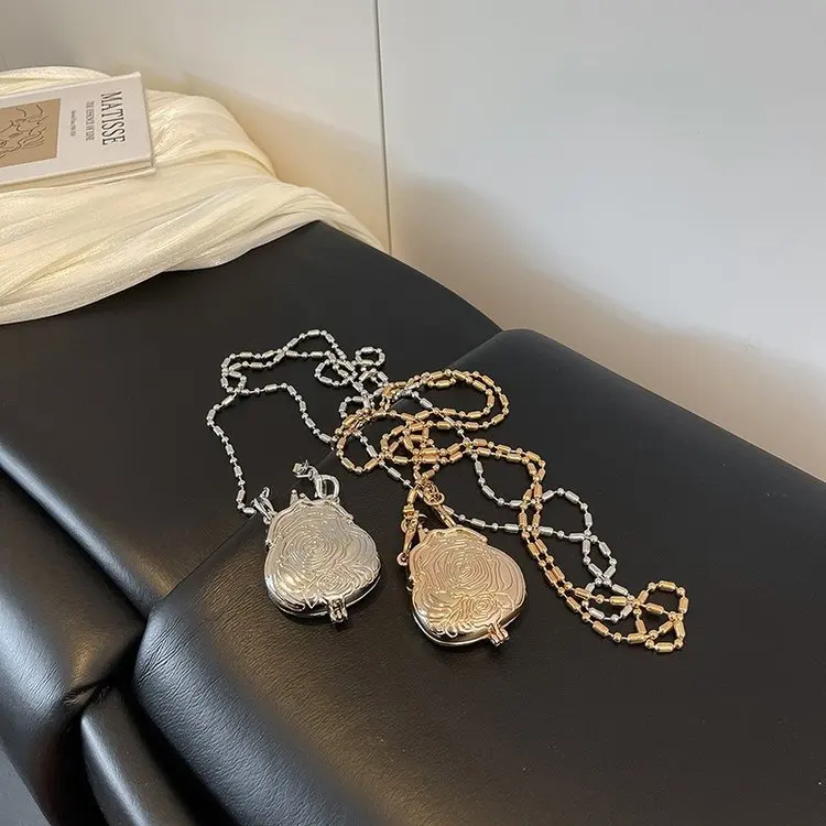 

Personalized Fashionable Evening Bag for Women 2025 Summer New Trendyy Halter Shoulder Crossbody Bag Mini Chain Accessory Bag