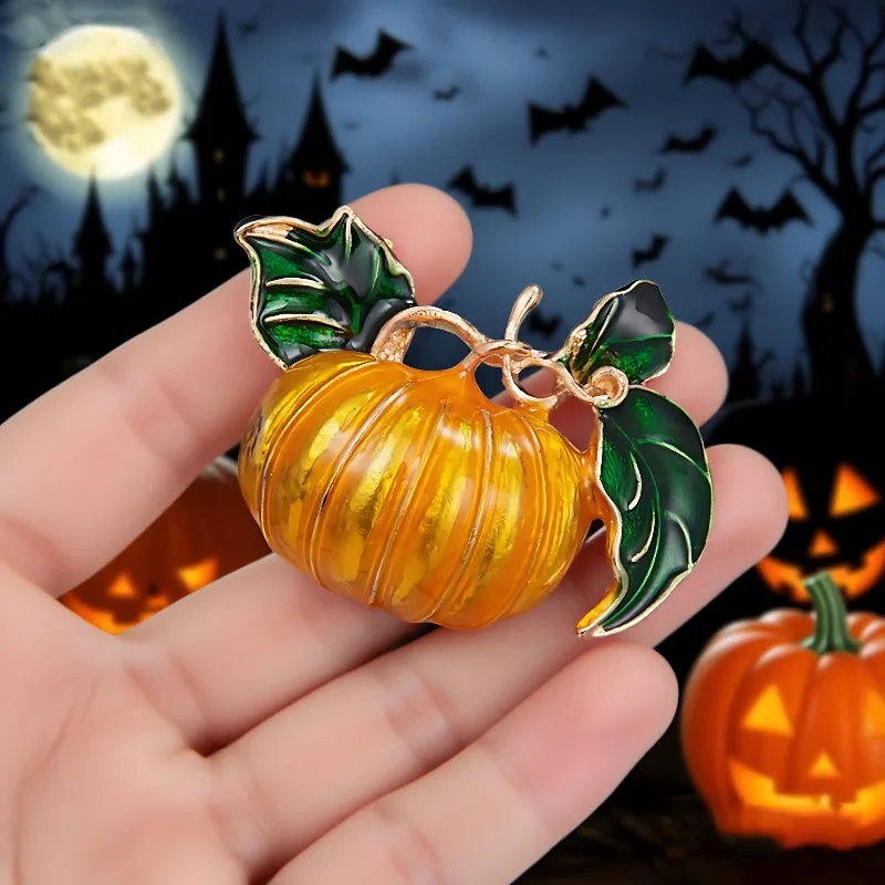 New Fashionable Cute Creative Pumpkin Halloween Brooch Unique Versatile Vegetable Plant Fairy Tale Chest Decoration Badge Gift