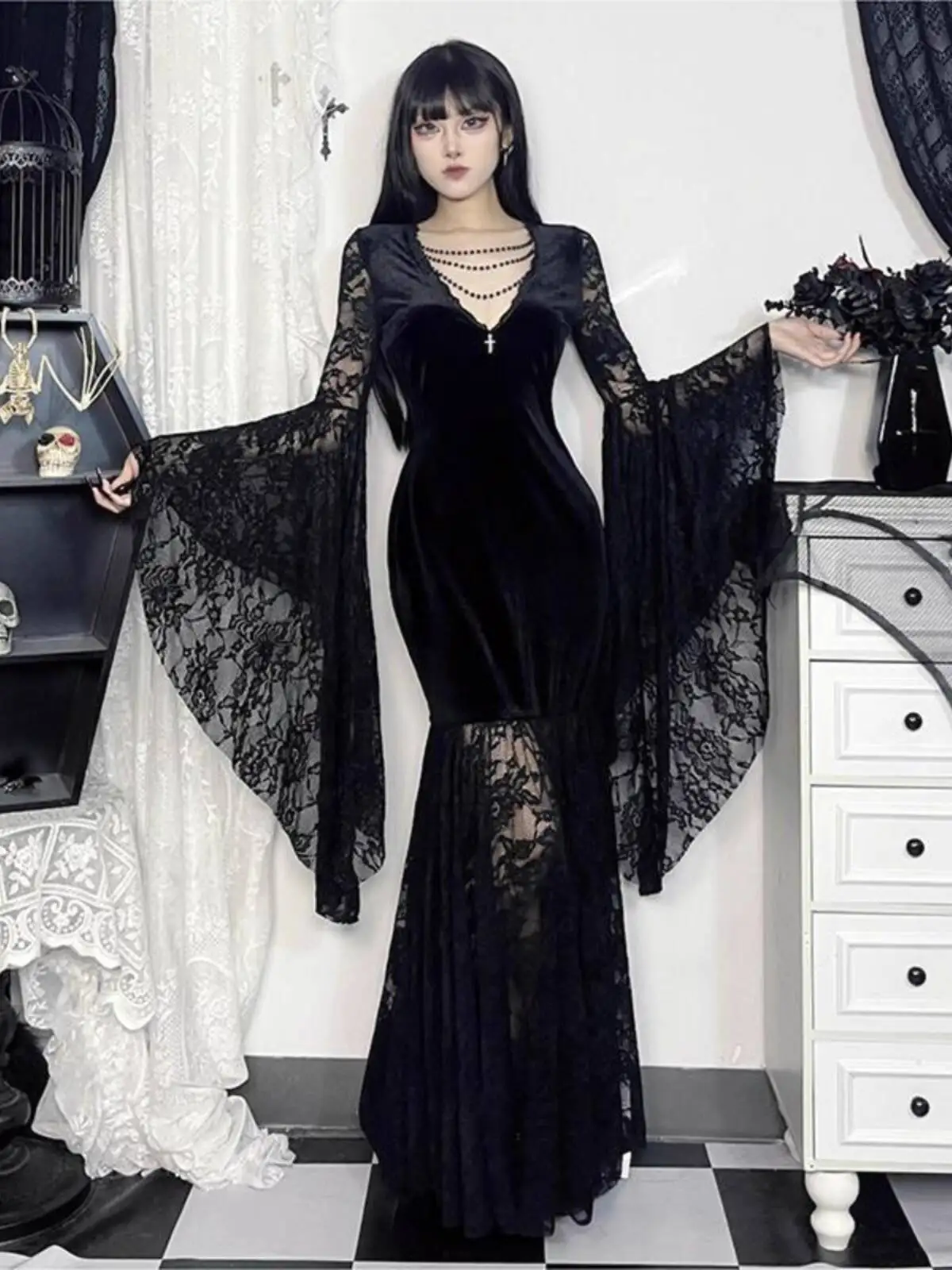 

Wannathis Halloween Gothic Lace Dress Dark Witch Costume Cosplay Long Dress Hot Girl Dress