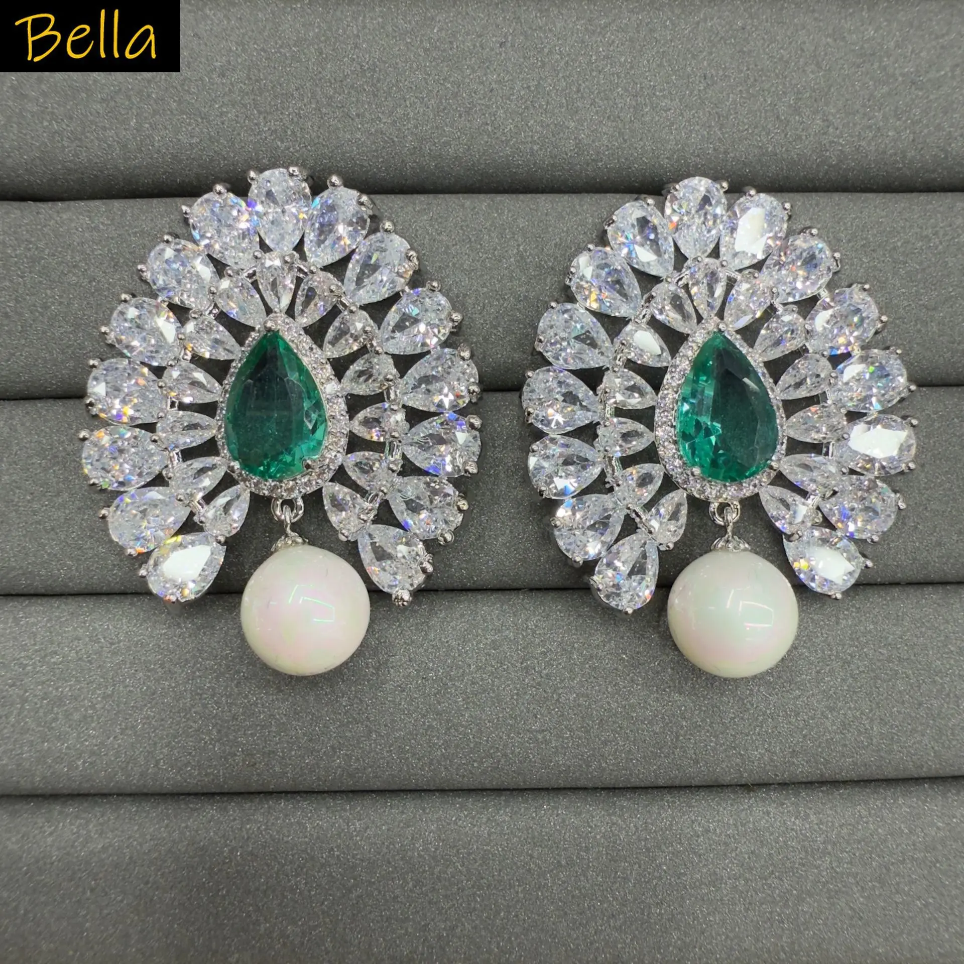 

shiny zircon earrings for women luxury jewelry unique design wedding party stud earrings white teardrop