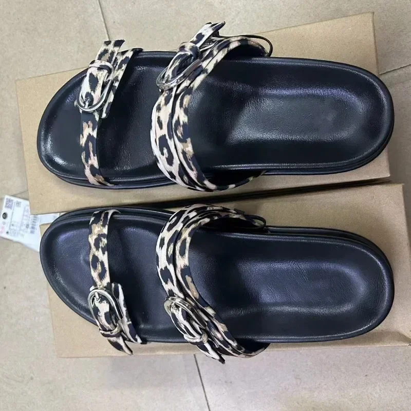 Outdoor Women Platform Slippers Chic Leopard Print Thick Sole Non-slip Female Beach Shoes Metal Double Buckle Casual Slides image 4