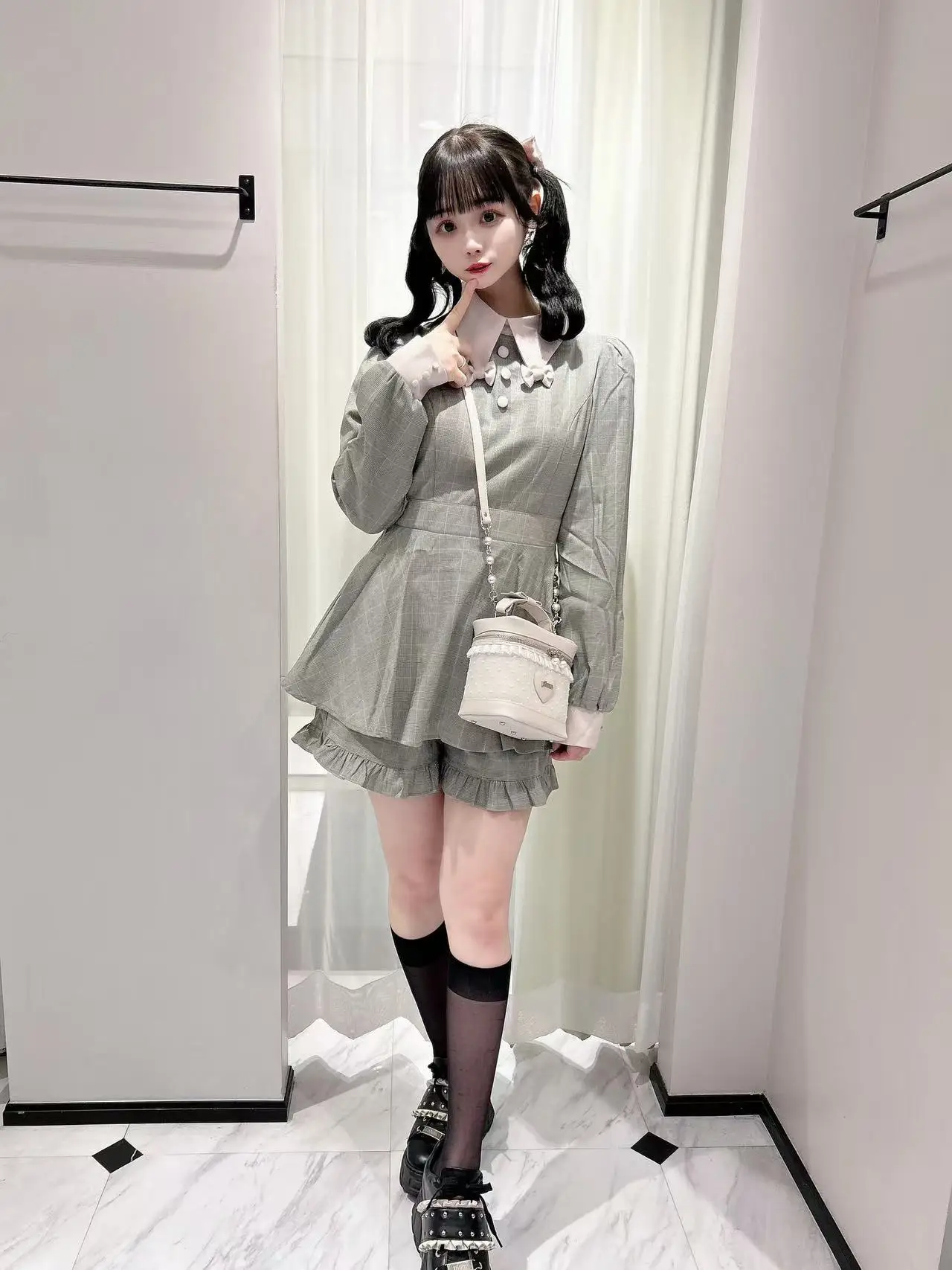 Otoño nuevo 2025 estilo japonés de las mujeres Slim Fit vestido de manga larga y pantalones cortos conjunto niñas dulce elegante Top corto conjunto de 2 piezas