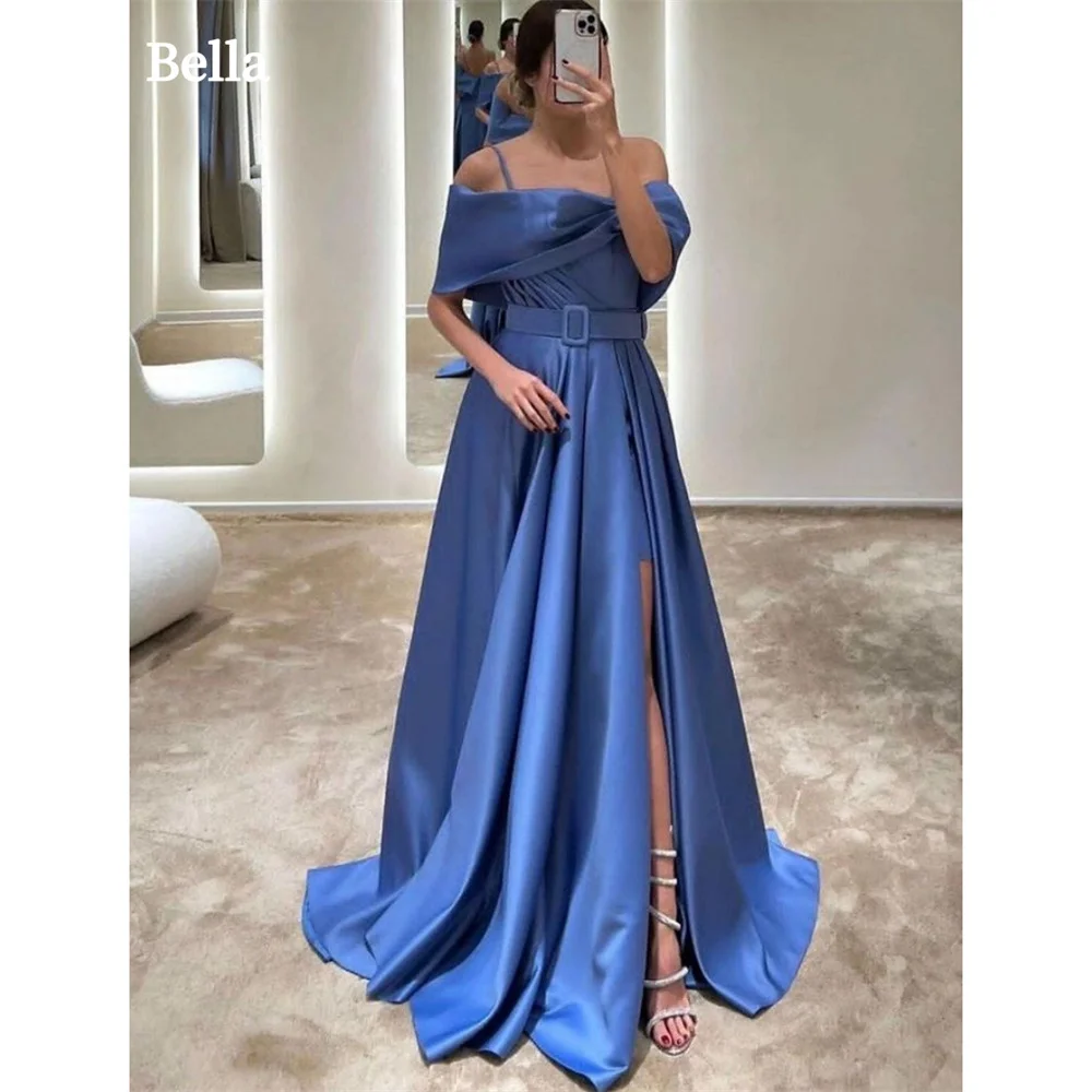 

Bella Off Shoulder فساتين السهرة 2024 A-line Satin Prom Dresses Elegant Sleeveless Floor-Length Side High SplitWedding Dress