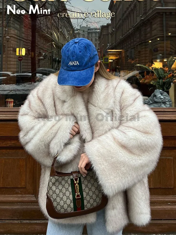 ניאו מנטה אינס הוט פאשן גירלס אוברסייזד גרדיאנט פרווה מעיל נשים 2024 חורף עבה חם ביגוד חיצוני פרווה מזויפת של שועל