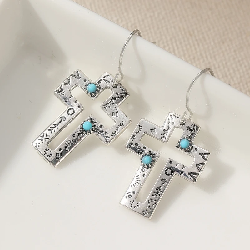 Ethnische Silberfarbene Blaue Stein-Kreuz-Ohrhänger für Damen Metall Handgeschnitzte Hohle Ohrringe für Party und Alltag – Detail 3