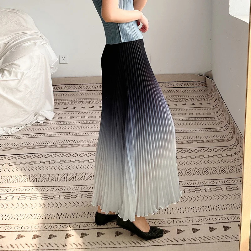 تنورة مياكي للربيع والصيف الجديدة ذات الألوان المتدرجة الراقية للسيدات أنيقة متوسطة الطول بطيات [21bq-c 206103 d]