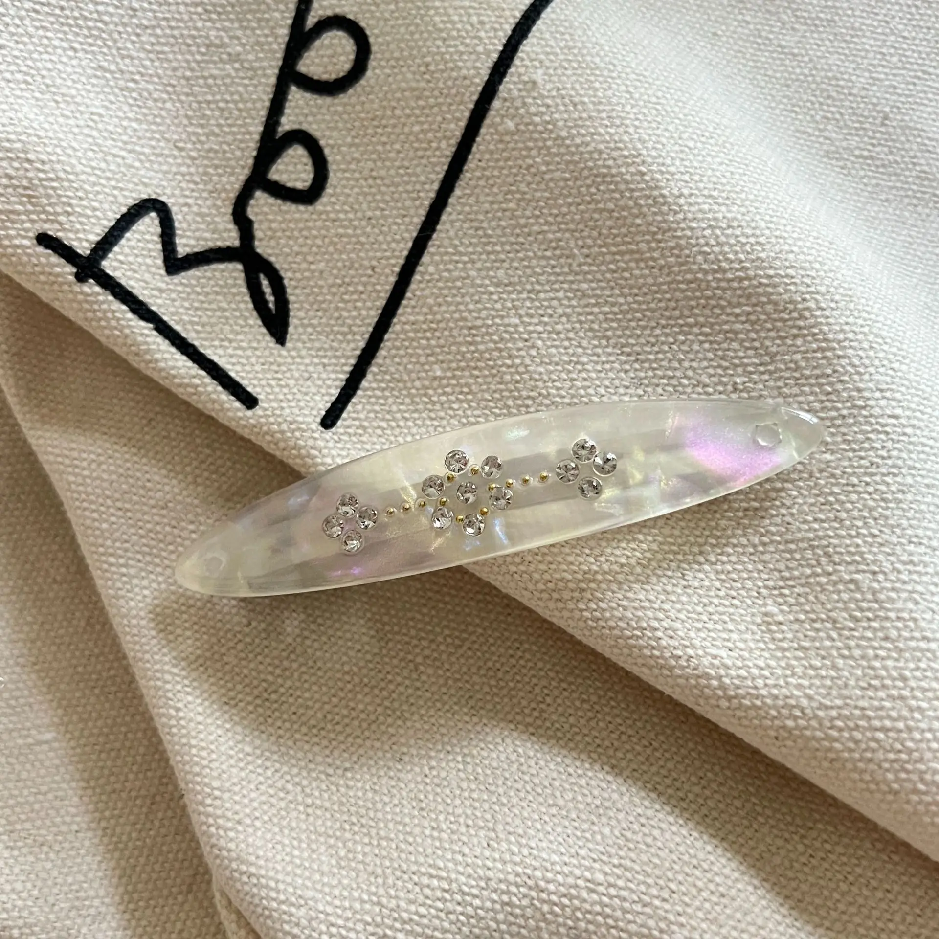 Vintage Acetate Hair Clips Y2K Aesthetic Rhinestone Side Bangs Barrette for Women Girls Non-slip Strong Hold Hair Grips Headwear - Image 5