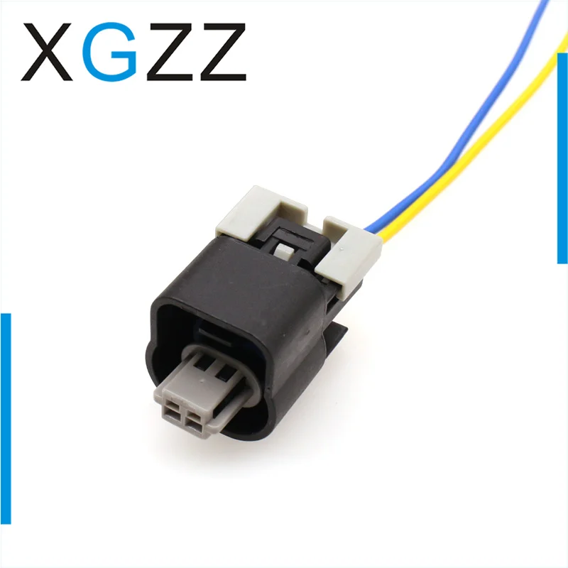 

15335987 is suitable for Buick camshaft intake and exhaust solenoid valve 2P plug harness connector 15336004/15490464