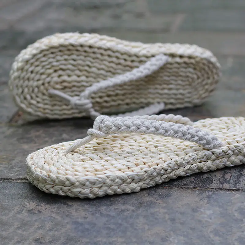 Vintage Straw Woven Shoes for Men Women Light, Breathable, Pure Hand Woven Flip-Flops Men Size 35-44 Slides Casual Beach Shoes