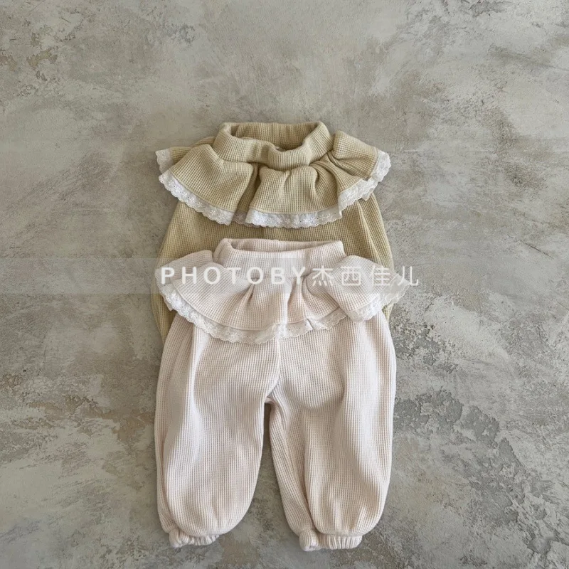 

Girls Autumn Winter Pants 2025 New Korean Fashion Waffle Solid Color Lace Ruffle Trim Harem Pants Kids Casual Daily Trousers