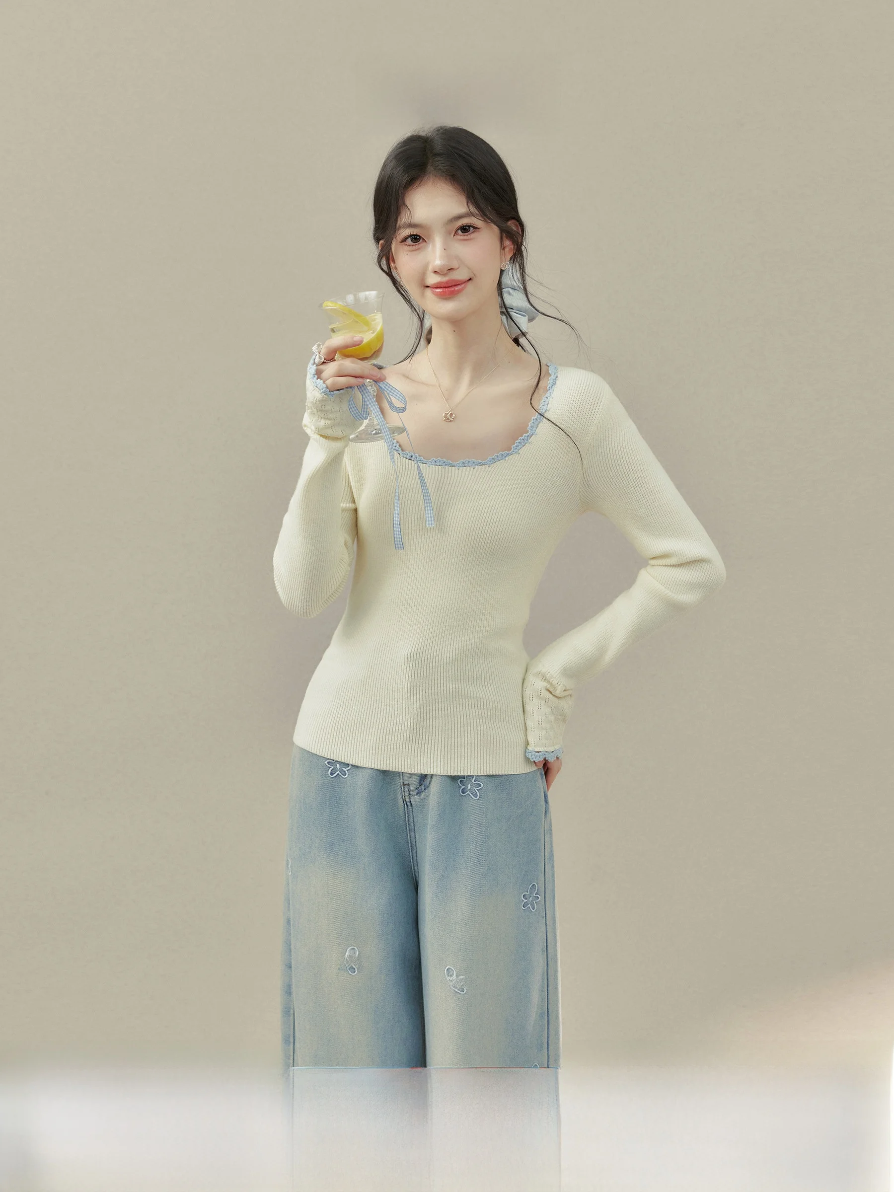 

Ouyang Xi Knitted Long Sve Base irt Women's Spring Slim Fit Square Collar Inner Wear Top Faionable Aosphere Sense