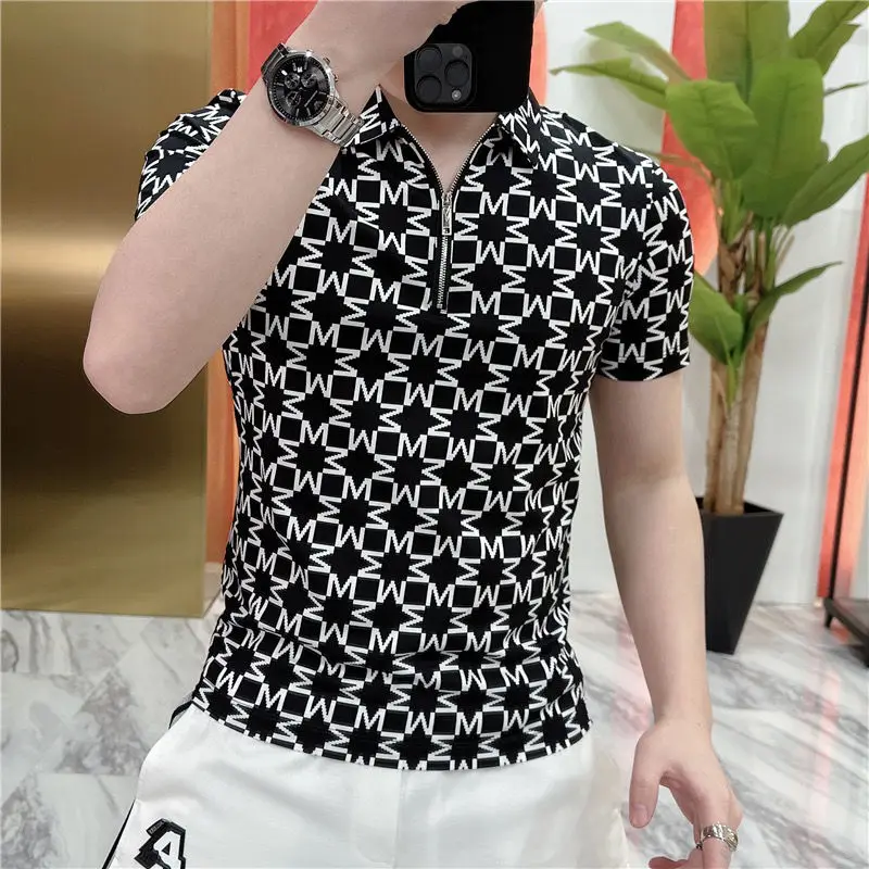 Summer New Fashion Loose Casual Versatile Printed Half Zipper Short Sleeved Polo Shirt Men Lapel Korean Vintage Thin Top 2024