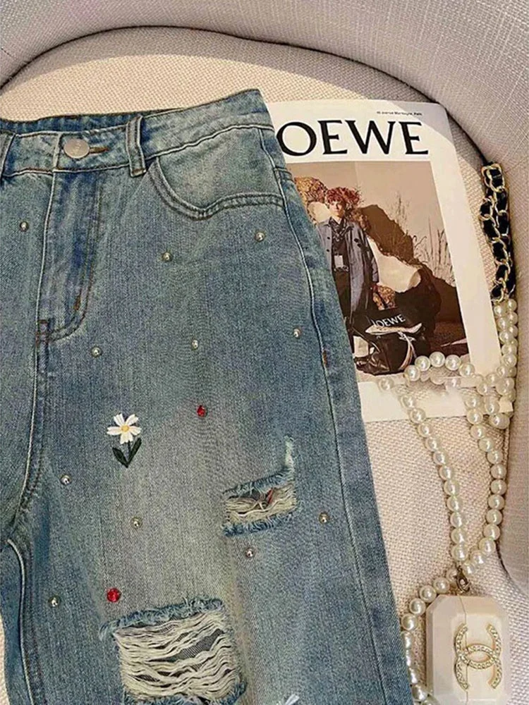 Pantaloni in denim con foro ricamato da donna taglie forti Gamba dritta Gamba larga Primavera Faion plus Size Vita alta dimagrante allentata