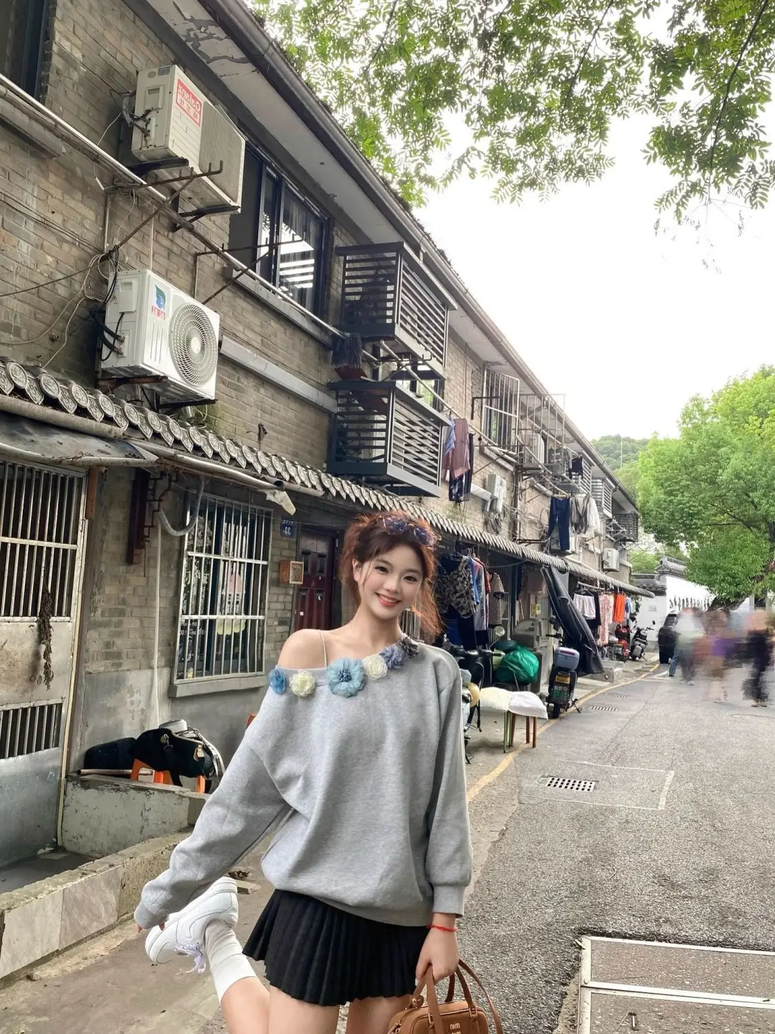 بلوزات Y2K الملابس النسائية كلينفيت الموضات القوس Hatless كتلة المرأة الدانتيل يصل عطلة ملابس نسائية منعت مزين الرجعية