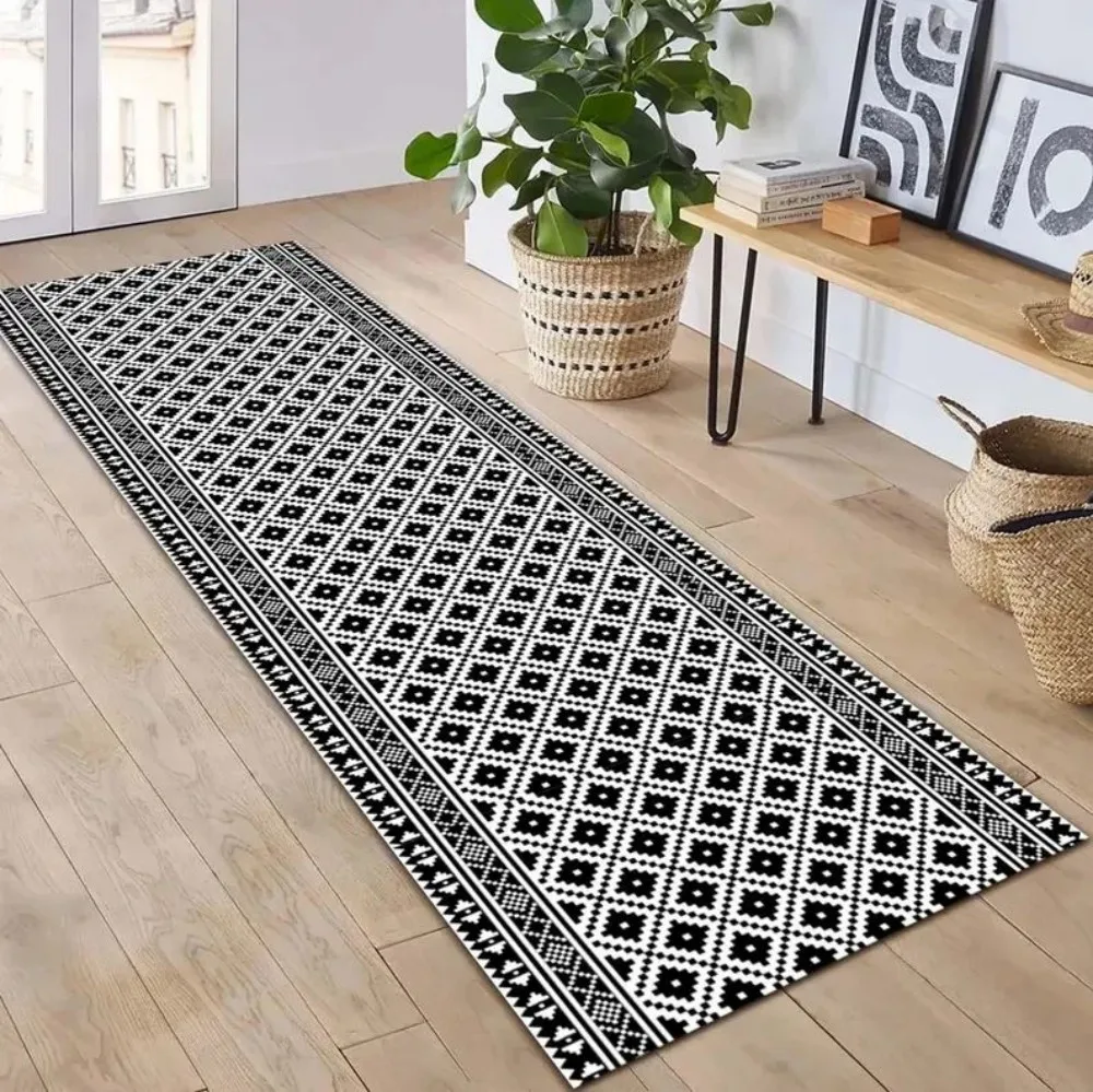 VIKAMA Modern Black and White Star-Patterned Geometric Rug with Non-Slip Backing, Ideal for Living Room and Kitchen Home Decor