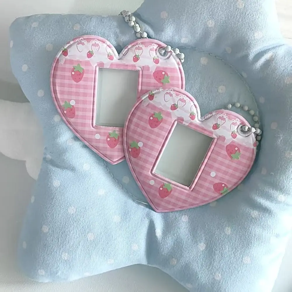Heart Shape 1 Inch Photo Card Holder Korean Style Cute Design Photo Storage Pendant Cute with Keychain ID Photo Holder Girls