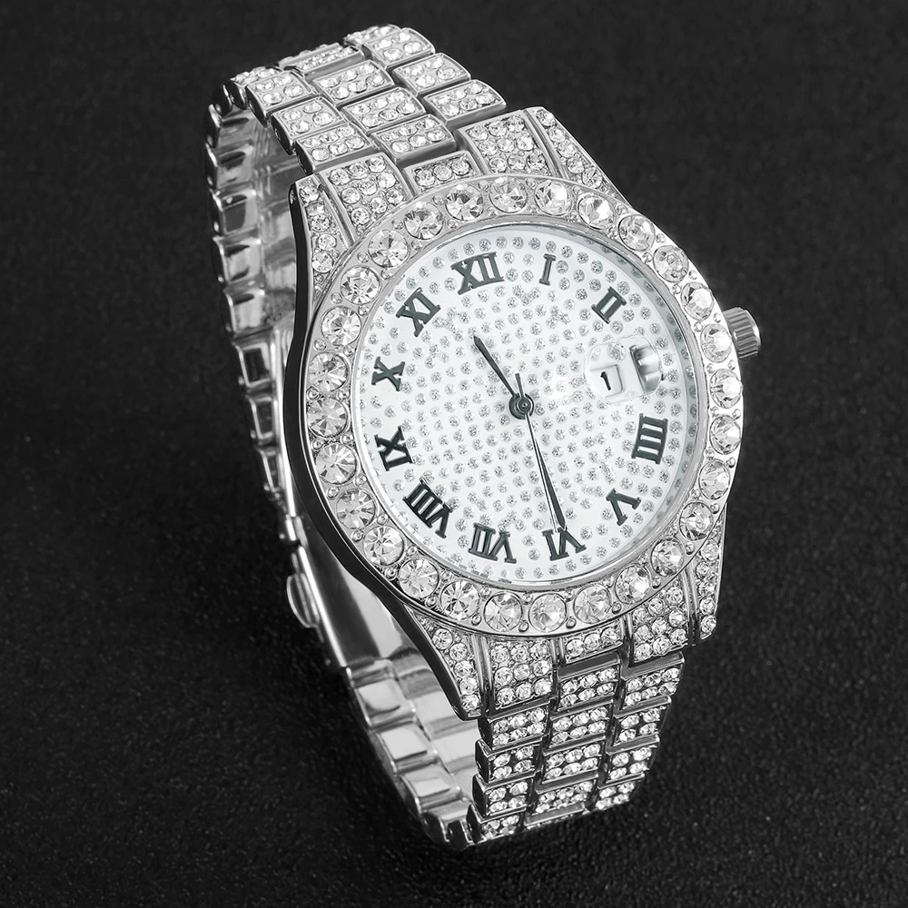 Iced Out Diamond Watch Quartz Gold Silver Color Micro paved Hip Hop Personality Stainless Steel Watch 2022