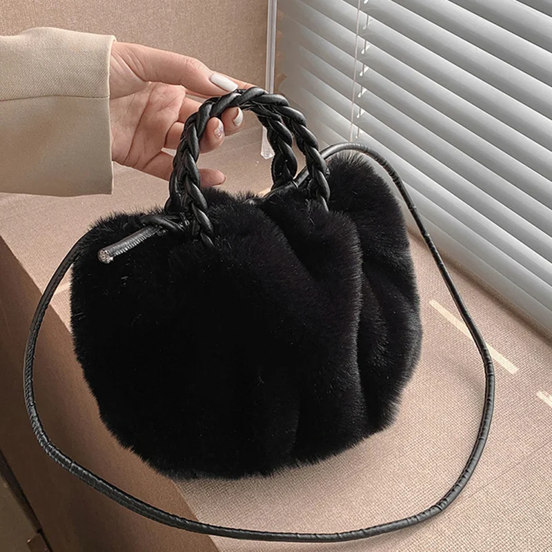 Simple Design Women Soft Plush Shoulder Bags Winter Furry Ladies Clutches Purse Small Handbags Fashion Female Crossbody Bags