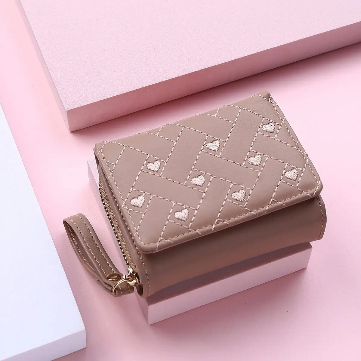 

High Quality Lady Wallet Pink Purse Womens Wallet Leather Wallet Coin Purse Modern Short Fashion Embroidered Love Zero Purse