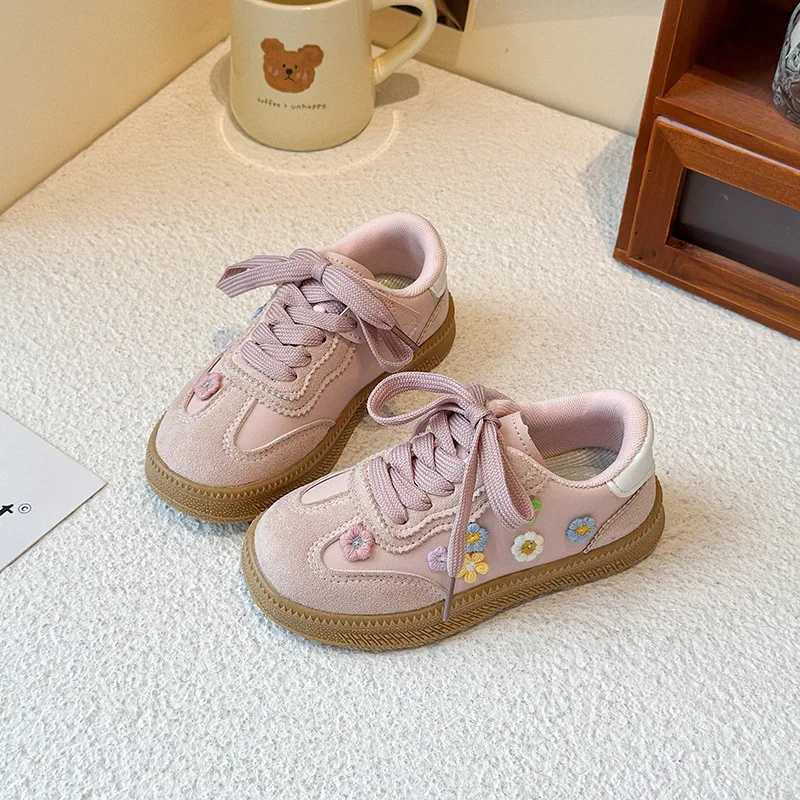 

Children's Trendy Embroidered Flower Casual Shoes Girls Outdoor Sports Sneakers Large Kids Flat Sneakers Non-Slip and Breathable