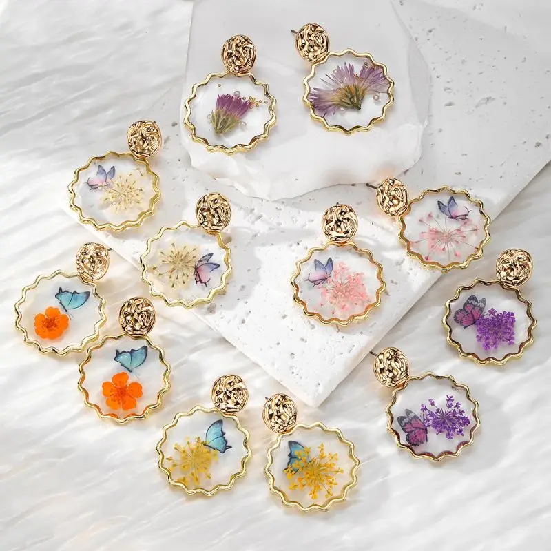 Natural Flower Dangle Earrings Women Colorful Pressed Flower Earring Unique Epoxy Resin Floral Petal Pressed Earring Wholesale