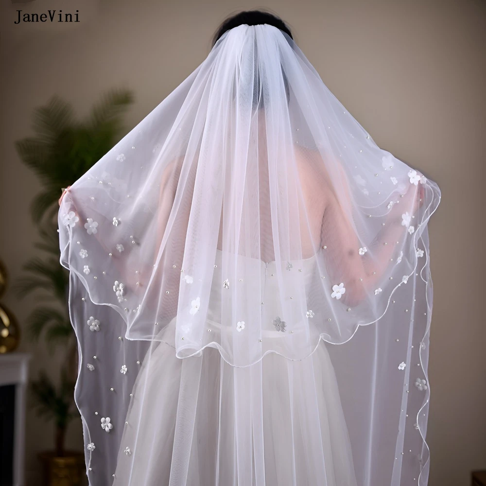 JaneVini 2024 Korean Style Short Bridal Veils with Comb Two Layers White Romantic 3D Flowers Pearls Bride Veil for Wedding Dress