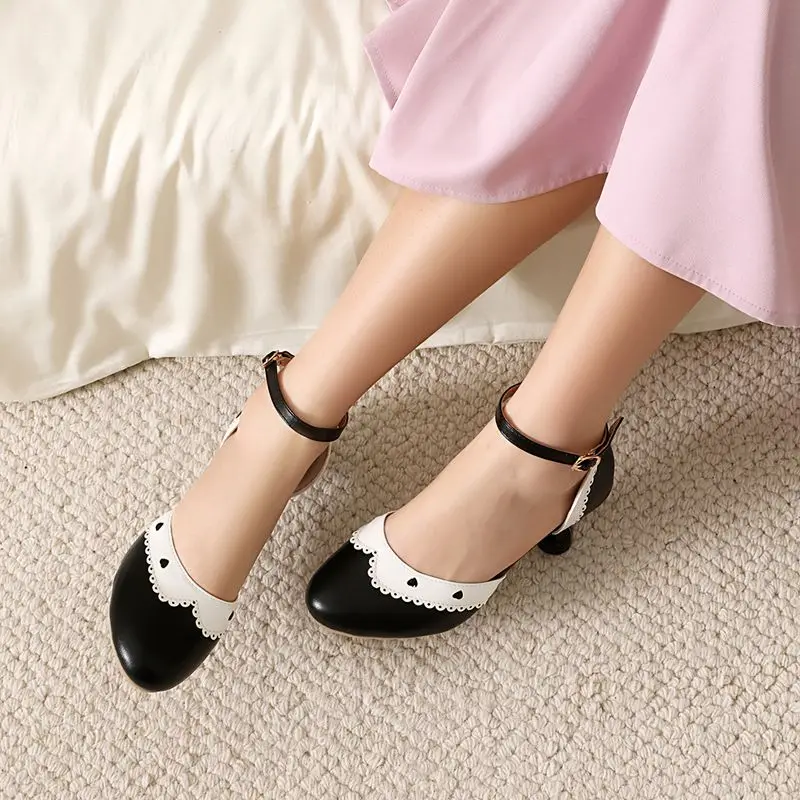 

SIMLOVEYO милые женские босоножки на странном каблуке 6 см с круглым носком и пряжкой на ремешке, разные цвета, маленький размер 31, 32, 43, бежевый, розовый