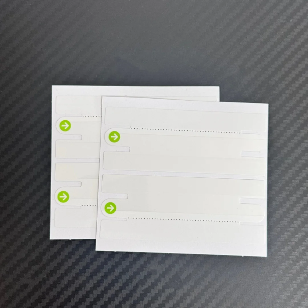 : Adesivo per cellulare e pellicola posteriore