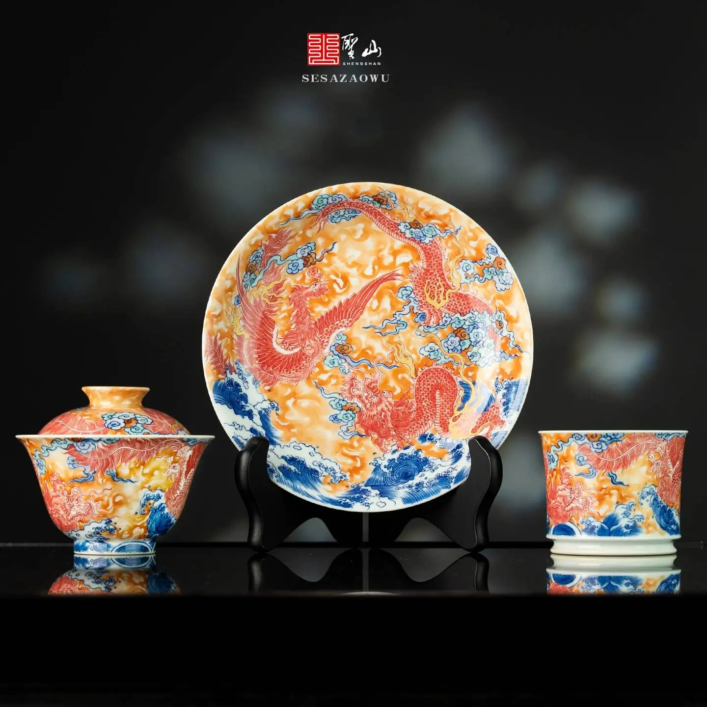 Holy Mountain Blue White Alum Red Dragon And Phoenix Gaiwan Jingdezhen Hand-Painted Dotted Colorful Ceramic Tea Set