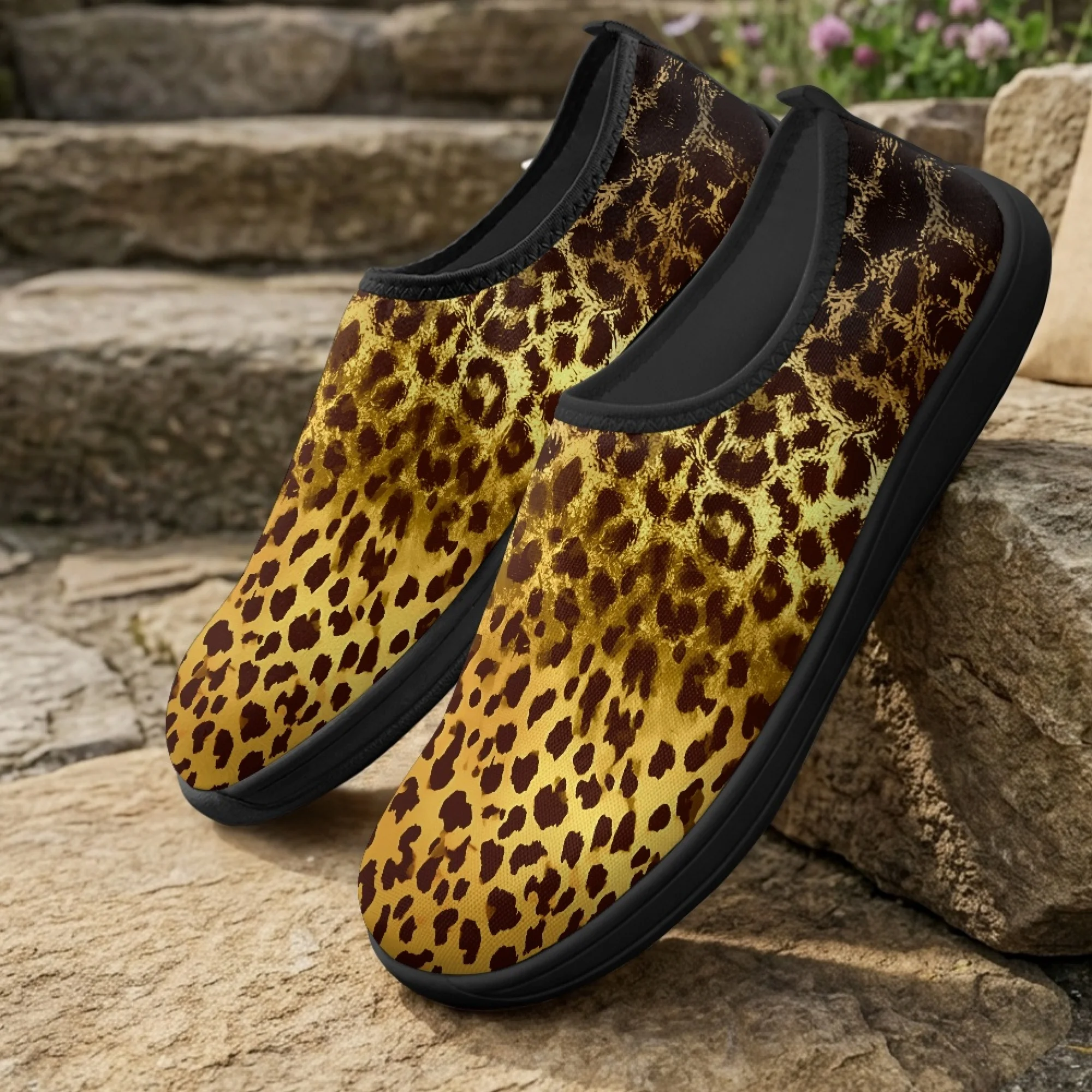 XIXIRIMIDO Slip-on Wide-toed Shoes Leopard Print Men's Breathable Mesh Shoes Womens Fashion Summer Sneakers Walking Shoes 36-46