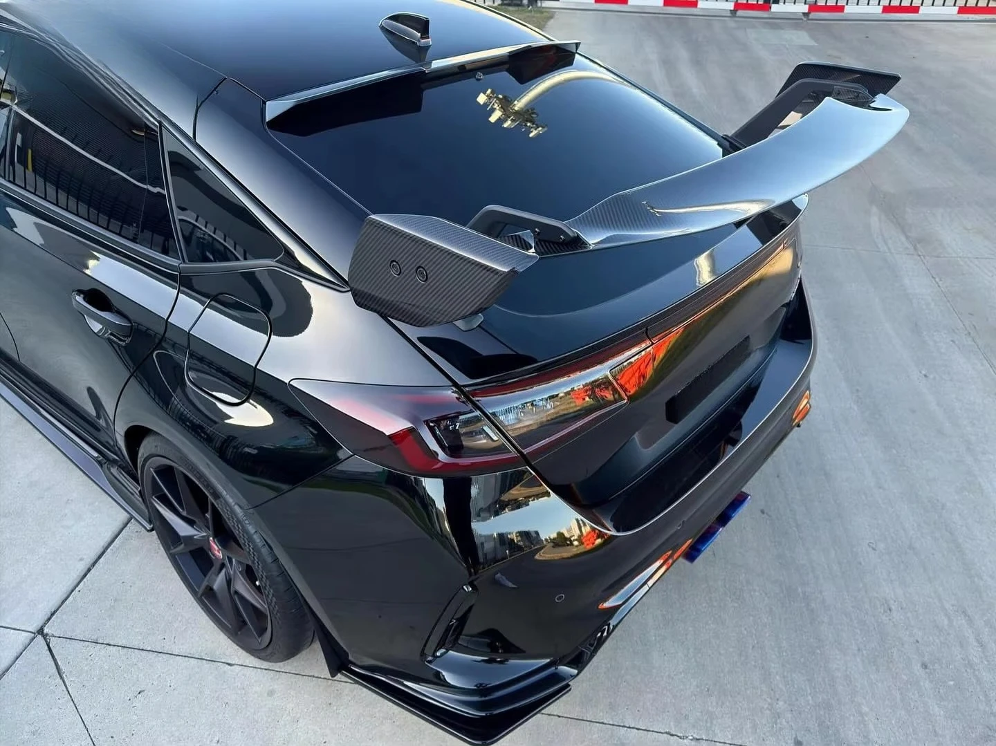 جناح خلفي من ألياف الكربون الجافة عالي الجودة لـ TypeR FL5 AD نمط الذيل الجناح الخلفي سبويلر أجنحة الشفاه ذيل البط