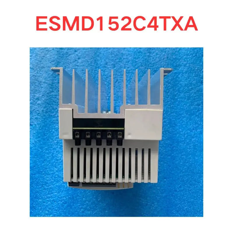 

Second hand test OK Inverter ESMD152C4TXA, 1.5KW