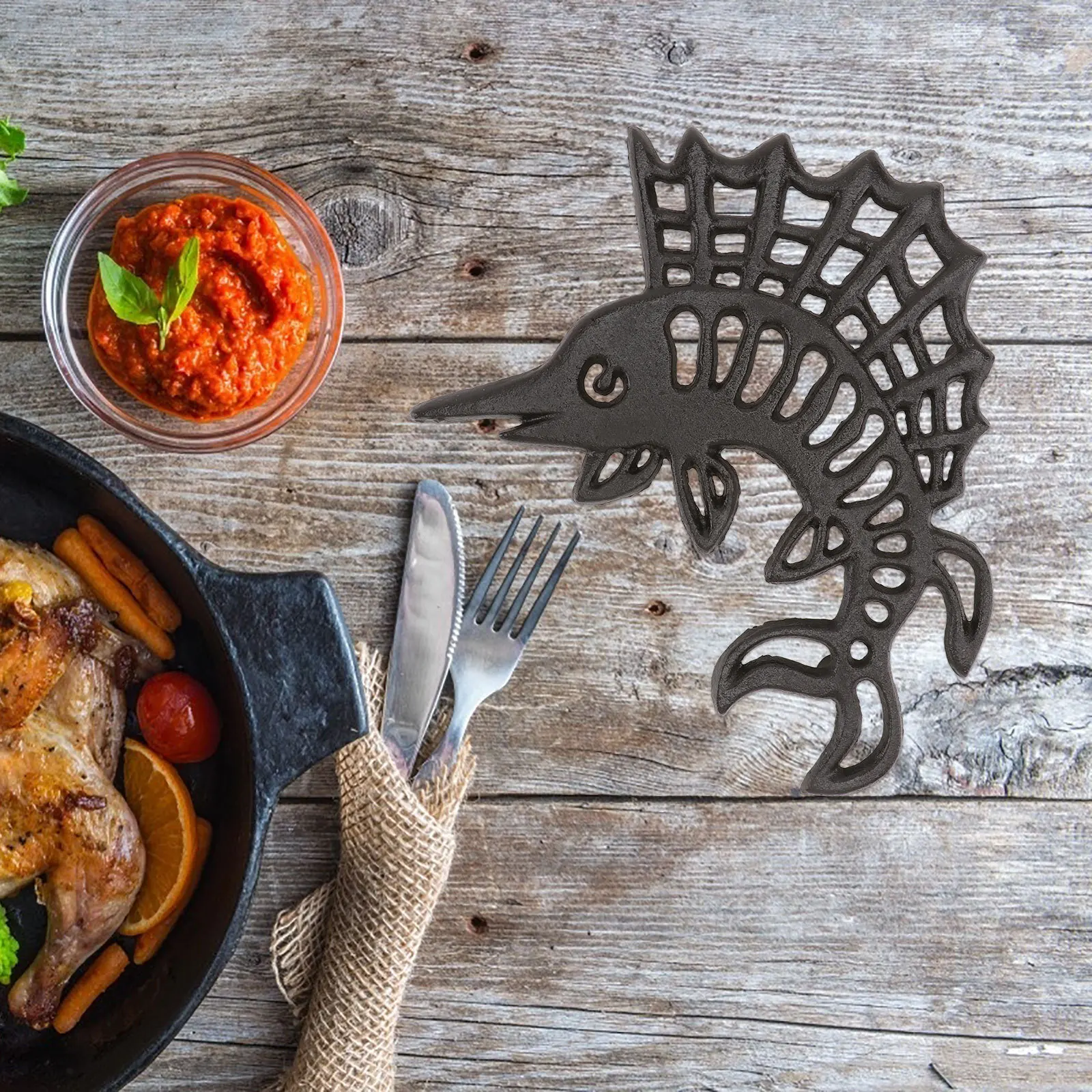 

1pc Heat-Insulated Swordfish Shaped Placemat Iron Table Mat For Home Bar Restaurant Tripod Dish Mat Decorative Table Pad