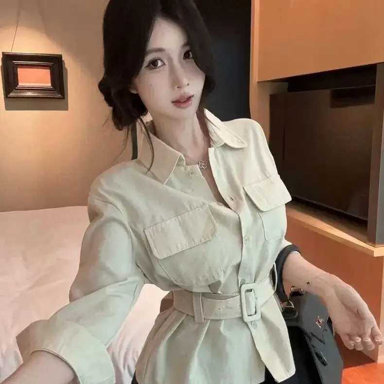 

Women's Workwear Shirt Design Sensation Small Audience American Waist Inward Shirt Beautiful Polo Collar Button Up Top
