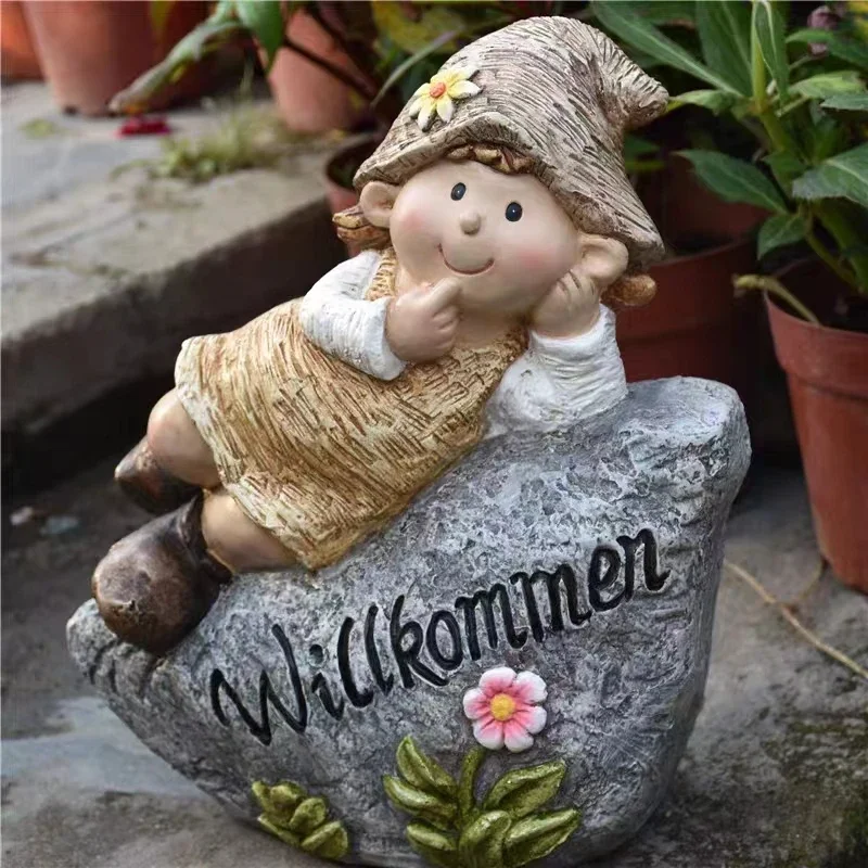 

Outdoor Welcome Sign Imitation Stone Girl Garden Statues Rustic Patio Decor Cute Cottage Yard Ornament for Porch & Balcony