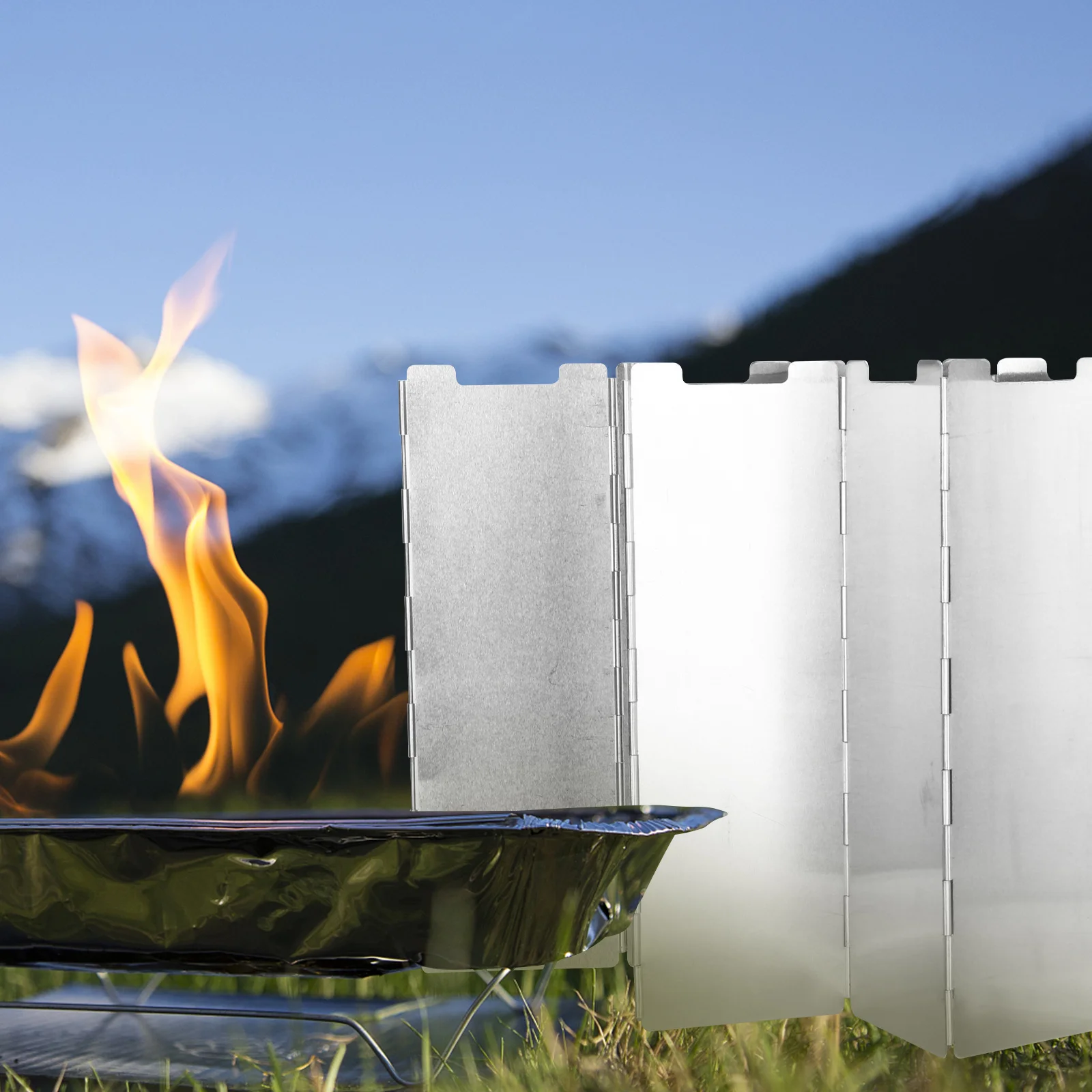 

1Pcs Professional Stove Windshield 10 Sheets Aluminum Alloy Foldable Lightweight Smooth Surface Outdoor Camping Accessory Silver