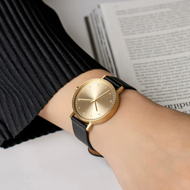 Quartz Watch with Swiss Ronda Quartz Movement Ultra Thin Series with Leather Strap 36mm and 40mm Diameter 7.6mm Thickness 3ATM