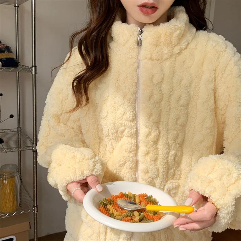 Autumn Winter Sweet Coral Fleece Pajamas Women Fleece-lined Thickened 2023 New Zip-up Flannel Warm Home Wear Set