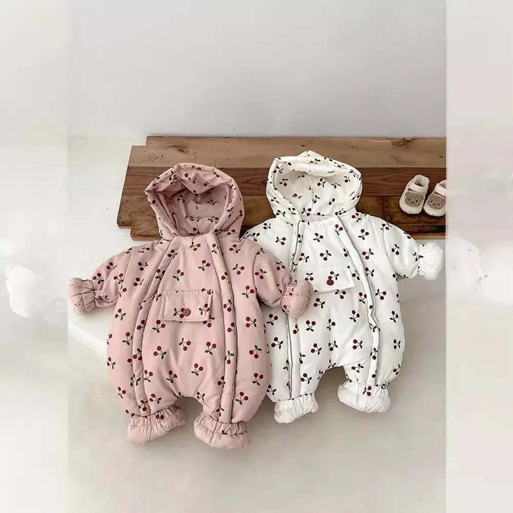 Baby clothes warm winter clothes flannel jumpsuit cotton clothes stylish baby hoodie thick coat go out autumn and winter rompers