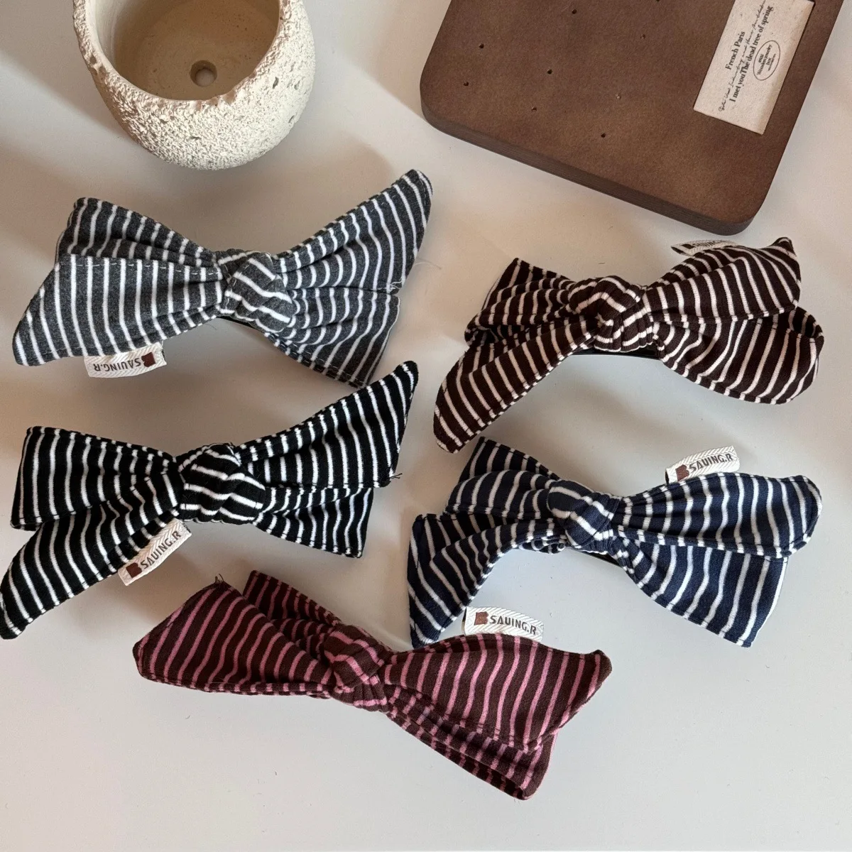 Lazy Style Fabric Bow Hair Clip for Women Back of The Head Duckbill Clip Simple Striped Ponytail Clip Hair Styling Accessories