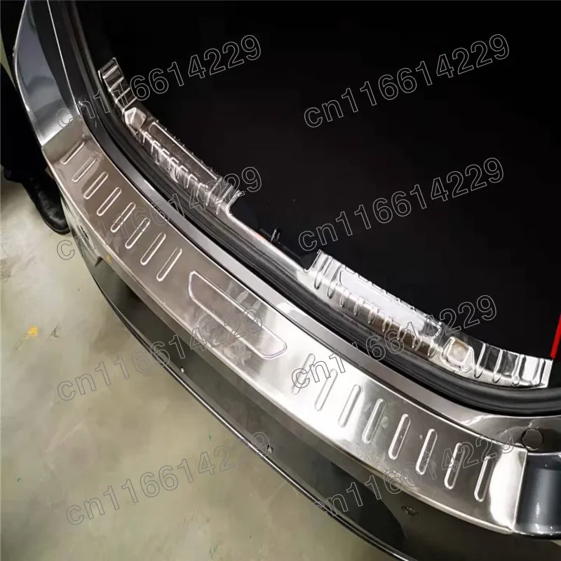 

For Mazda3 Mazda 3 AXELA 2020 2021 stainless steel Rear Bumper Protector Sill Trunk Tread Plate cover Trim