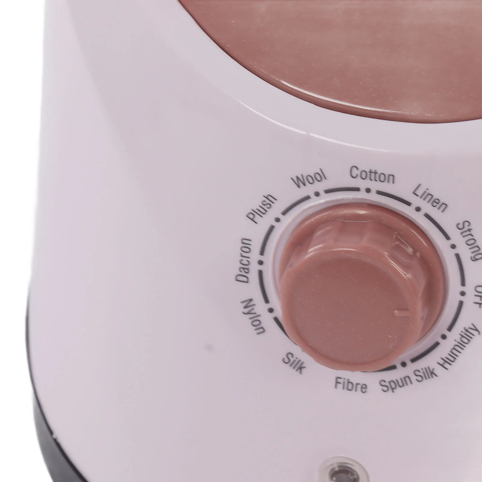 مكواة بخار واقفة مع شماعات للملابس ، سدادة ملابس قوية من الاتحاد الأوروبي ، خزان مياه كبير ، ، من من من من من من من من من من من من من من من من من من من من من من من ؟ ؟