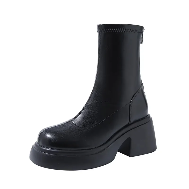 Botines de plataforma negros para mujer, zapatos de cuero suave a la moda, botines cortos de tacón grueso para otoño e invierno