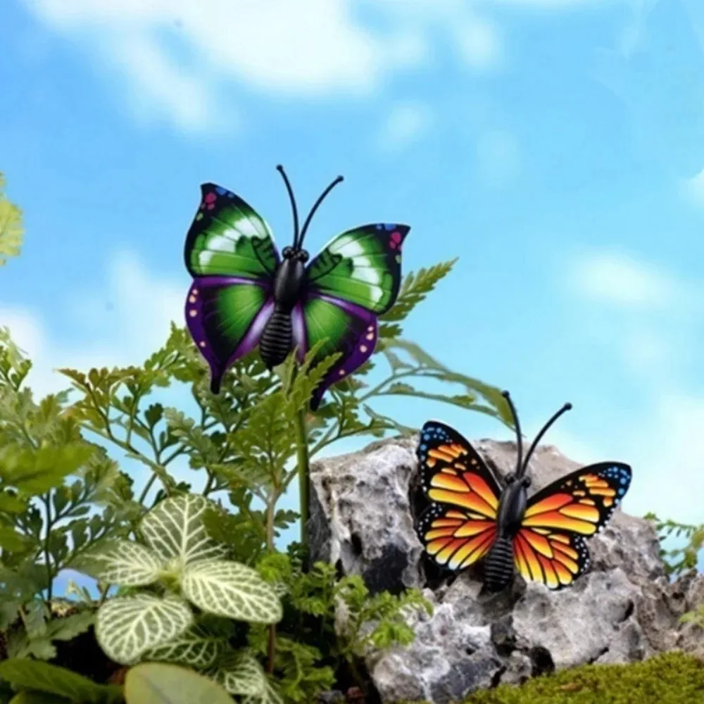 Macetas de jardín de colores mezclados, adornos románticos de vacaciones, Color de pila de mariposa caprichosa al azar, 10 piezas