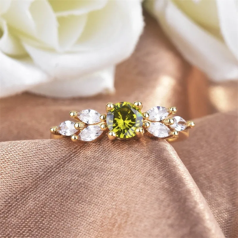 New Women's Ring Copper Small Fragrance Olive Green Artificial Zircon Fashion Diamond Wedding Daily Trend Party